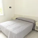 Bright Flat With Pool-beahost *
