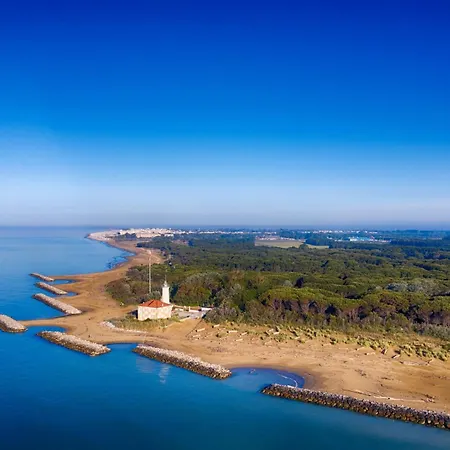 Bright Flat With Pool-beahost Appartamento