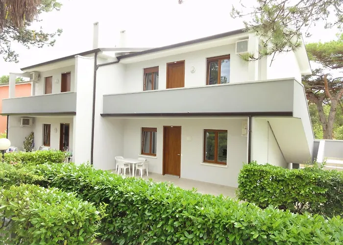 Bright Flat With Pool-beahost 아파트