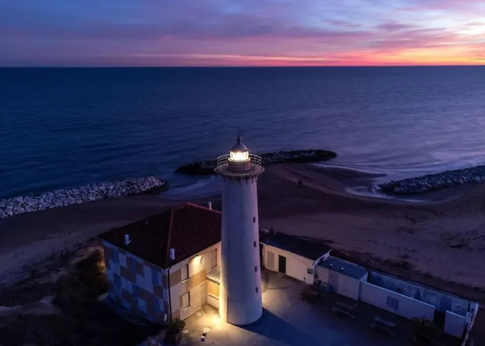 Bright Flat With Pool-beahost 아파트